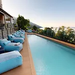 מלון דירות Kallia Suites- Chorefto