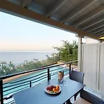 Kallia Suites- Chorefto 4*