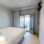 Kallia Suites- Chorefto Aparthotel 4*