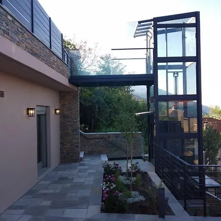 Kallia Suites- Chorefto