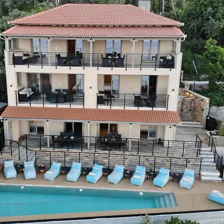 Apartmanhotel Kallia Suites- Chorefto Horeftó