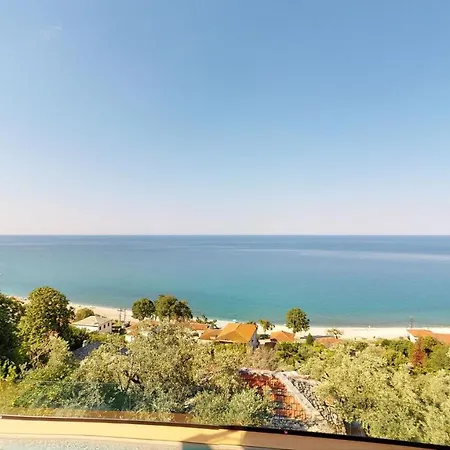 Apartmanhotel Kallia Suites- Chorefto Horeftó