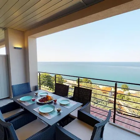 Kallia Suites- Chorefto 4* Chorefton