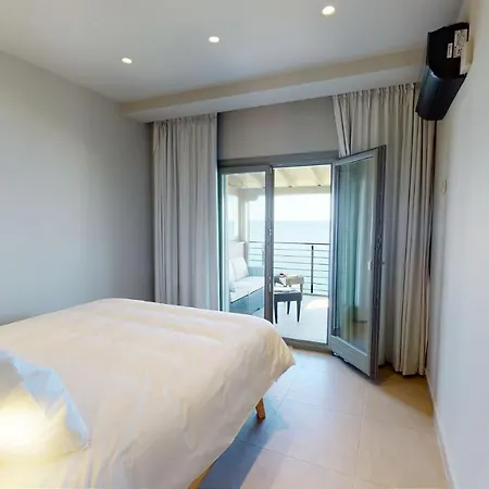Kallia Suites- Chorefto Apartmanhotel 4*