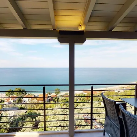 Hotel de apartamente Kallia Suites- Chorefto Chorefton