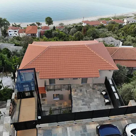 Kallia Suites- Chorefto מלון דירות 4*