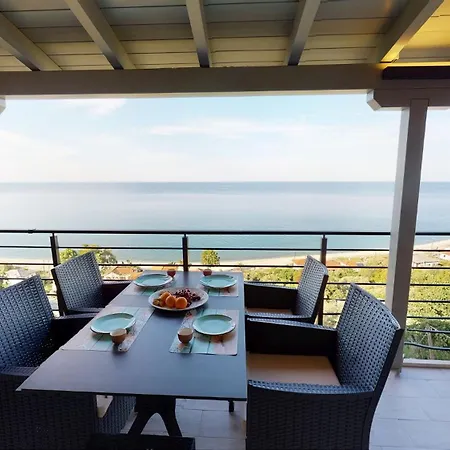 Kallia Suites- Chorefto Apart Otel 4*