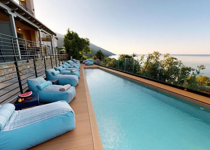 Apartmanhotel Kallia Suites- Chorefto