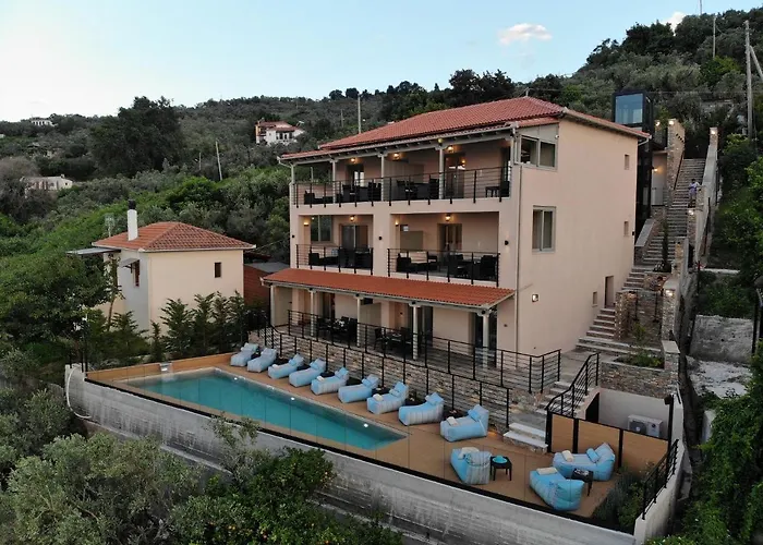 Kallia Suites- Chorefto Apartmanhotel Horeftó