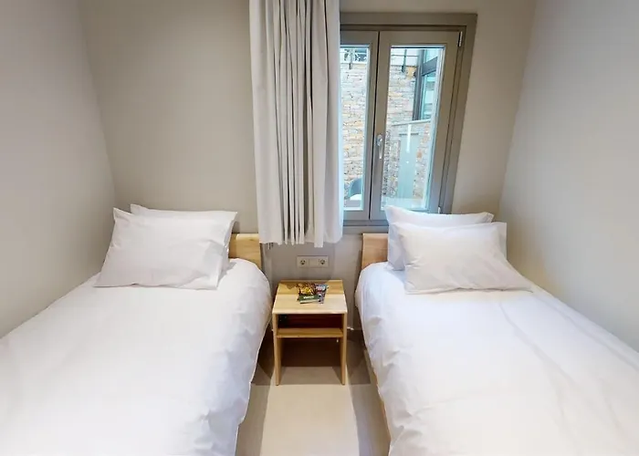 Apartmanhotel Kallia Suites- Chorefto 4*