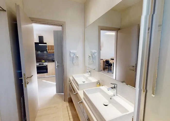 Apartmanhotel Kallia Suites- Chorefto 4*